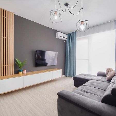 Pinkwood Harmony Apartment ออราแด ภายนอก รูปภาพ