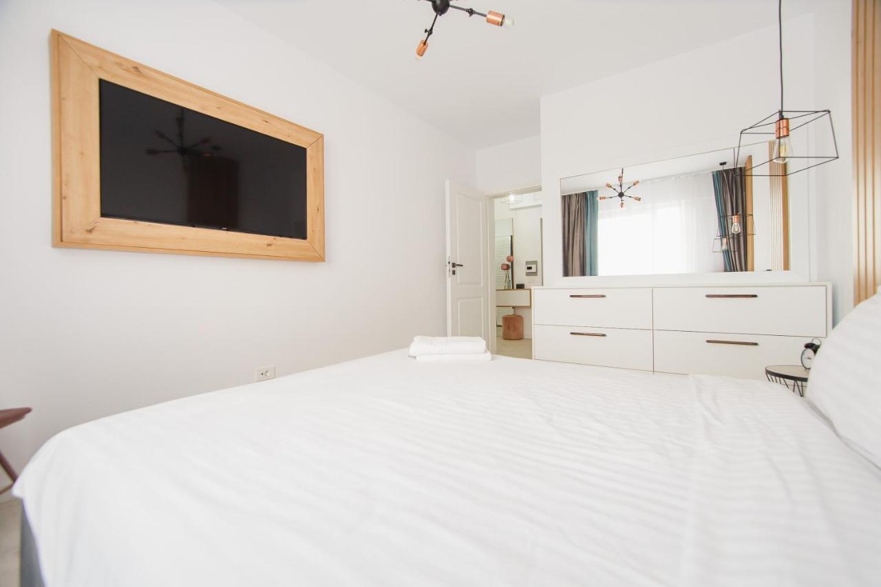 Pinkwood Harmony Apartment ออราแด ภายนอก รูปภาพ